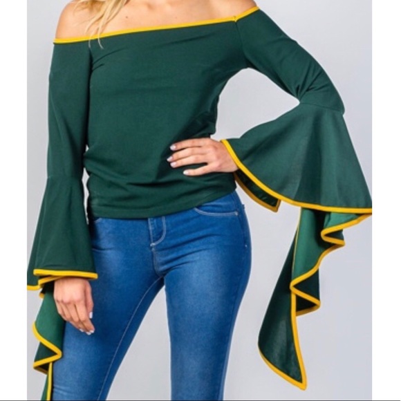 REVEUSE Green Over Shoulder Blouse - Picture 3 of 4